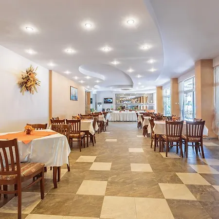 Hotel Flagman 3*